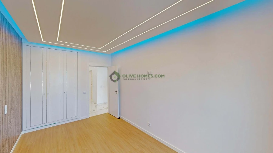 Apartamento T3 para Venda em Quarteira Foto 19