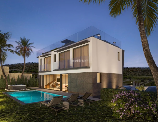 Moradia T4 para Venda em Albufeira e Olhos de Água Foto 10
