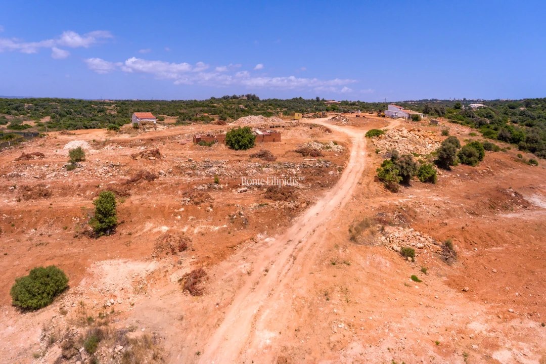 Terreno para Venda em Ferragudo Foto 3