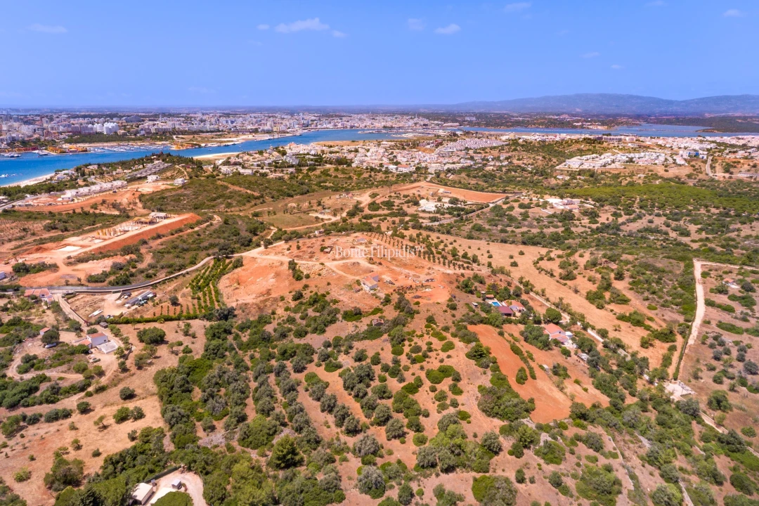 Terreno para Venda em Ferragudo Foto 2