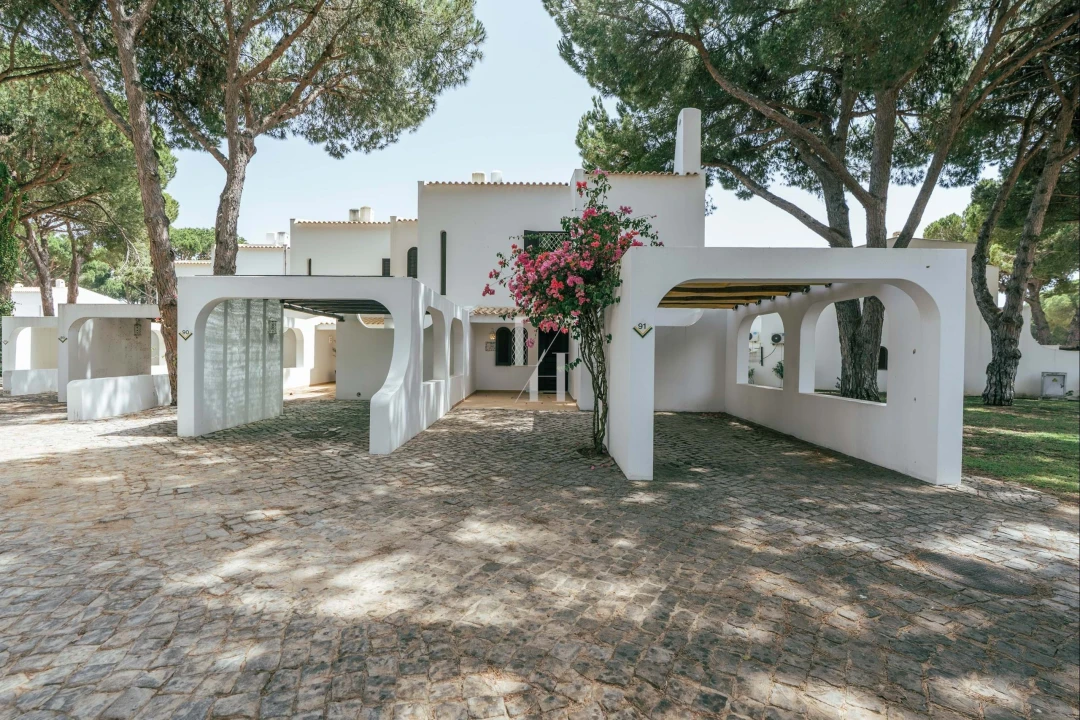 Moradia T3 para Arrendamento férias em Quarteira Foto 1