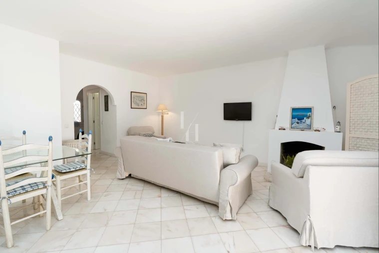 Moradia T3 para Arrendamento férias em Quarteira Foto 26