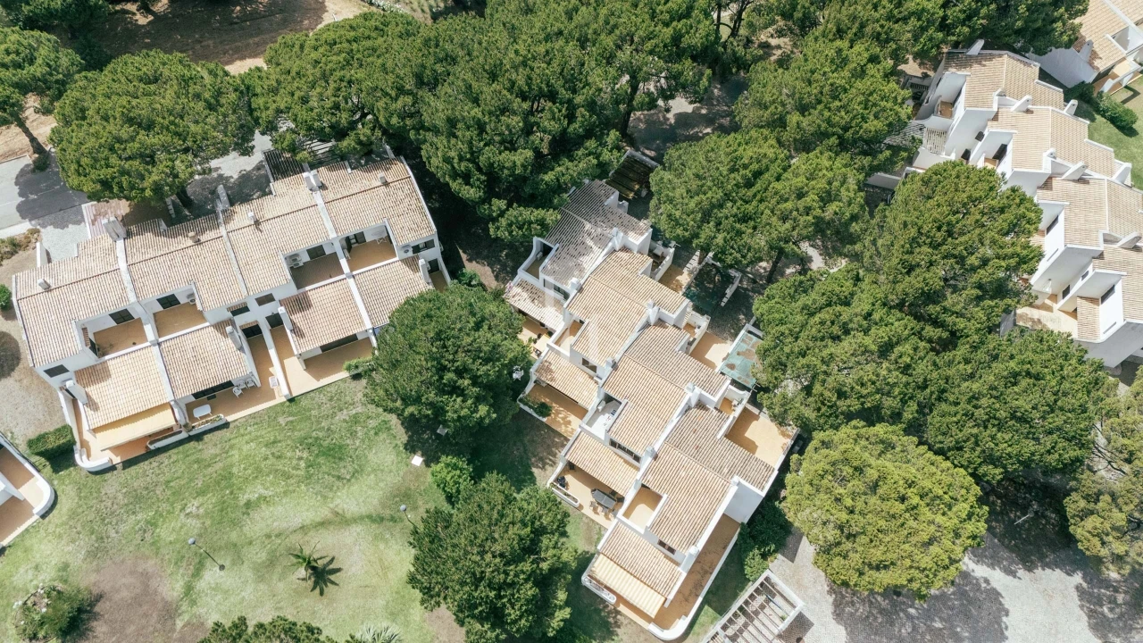 Moradia T3 para Arrendamento férias em Quarteira Foto 12