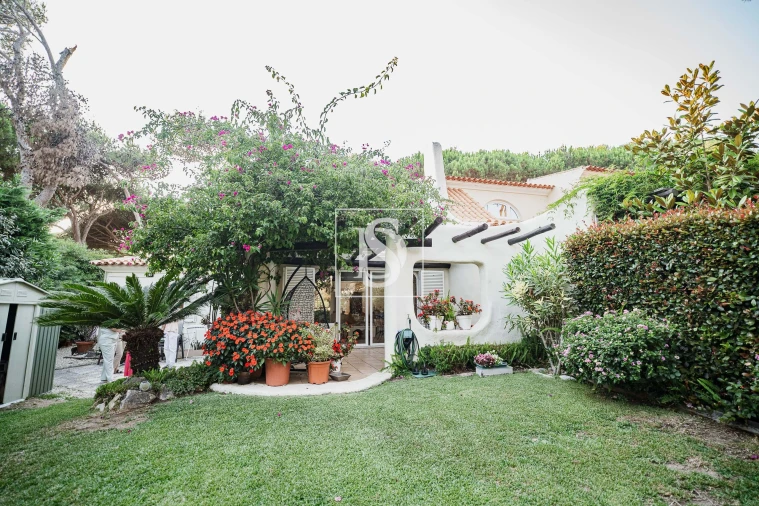 Moradia T2 para Venda em Cascais e Estoril Foto 1