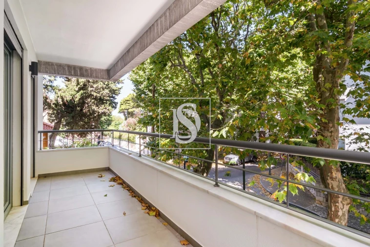 Apartamento T3 para Venda em Carcavelos e Parede Foto 27