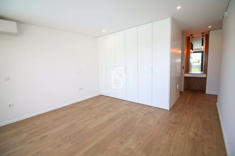 Moradia T3 para Venda em Merelim (São Paio), Panoias e Parada de Tibães Foto 18