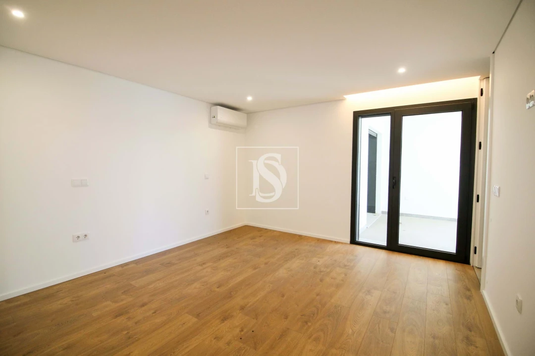 Moradia T3 para Venda em Merelim (São Paio), Panoias e Parada de Tibães Foto 9