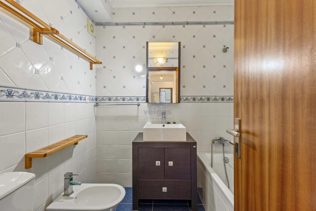 Prédio para Venda em Foz do Arelho Foto 20