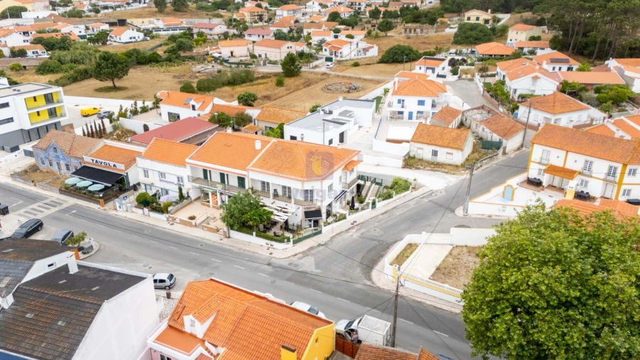 Prédio para Venda em Foz do Arelho Foto 29