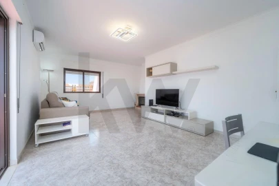 Apartamento T3 para Venda em Loule (São Clemente)