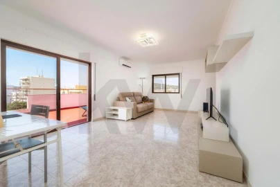 Apartamento T3 para Venda em Loule (São Clemente)