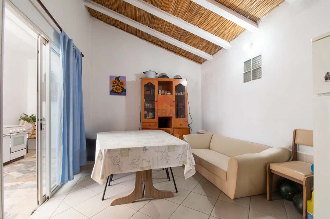 Moradia T0 para Venda em Alte Foto 21