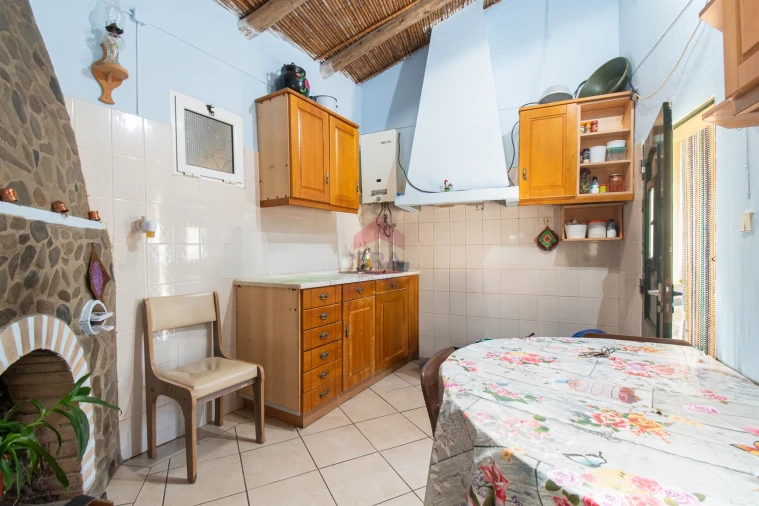 Moradia T0 para Venda em Alte Foto 20