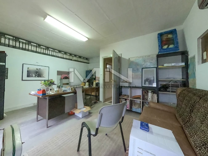 Negócio para Venda em Gondomar (São Cosme), Valbom e Jovim Foto 18