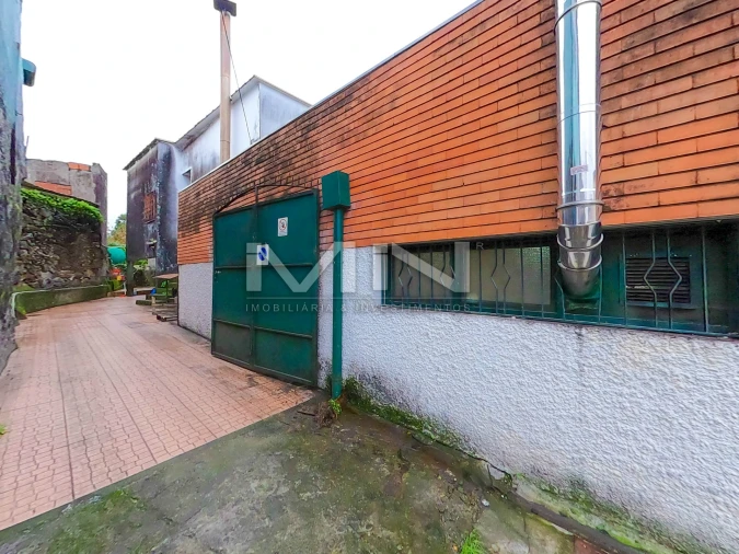 Negócio para Venda em Gondomar (São Cosme), Valbom e Jovim Foto 44