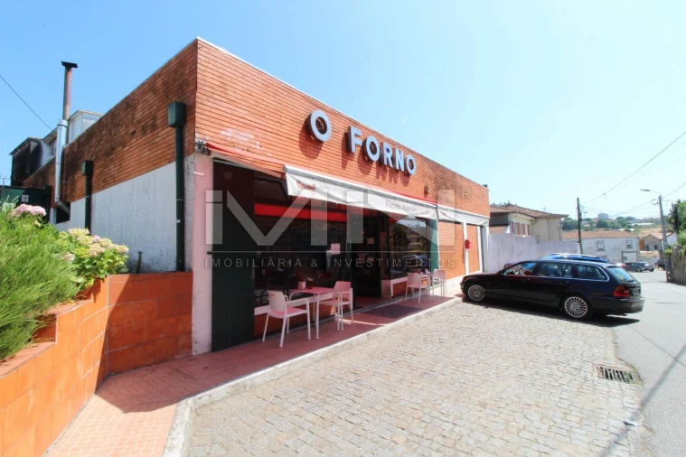 Negócio para Venda em Gondomar (São Cosme), Valbom e Jovim Foto 2