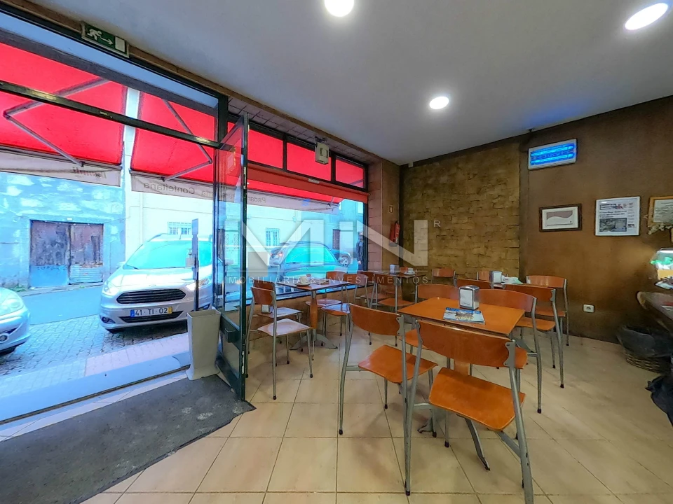 Negócio para Venda em Gondomar (São Cosme), Valbom e Jovim Foto 7