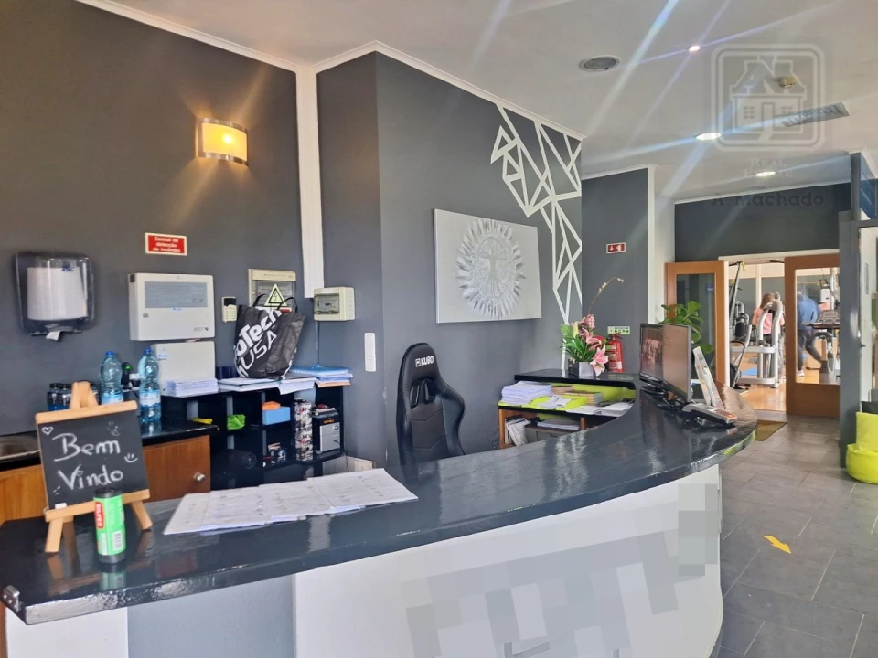 Loja para Venda em Ribeirinha Foto 17