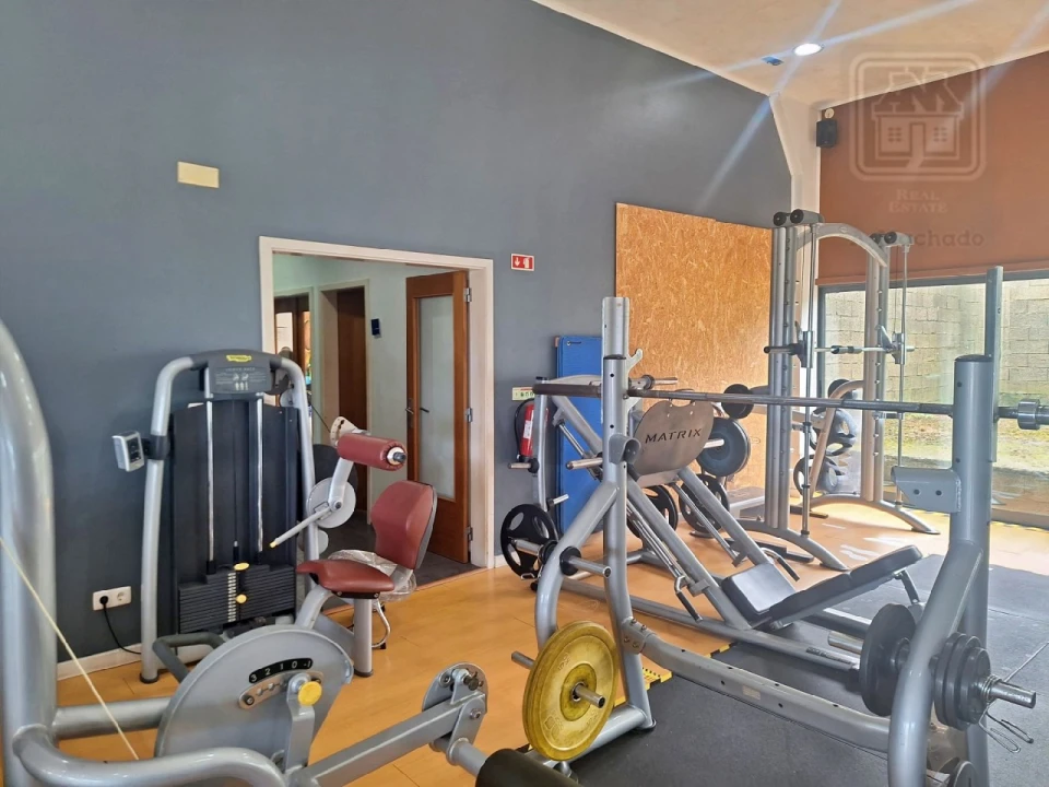 Loja para Venda em Ribeirinha Foto 27