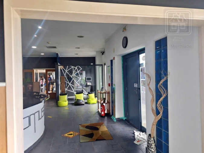 Loja para Venda em Ribeirinha Foto 12