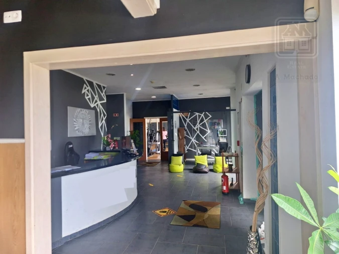 Loja para Venda em Ribeirinha Foto 14