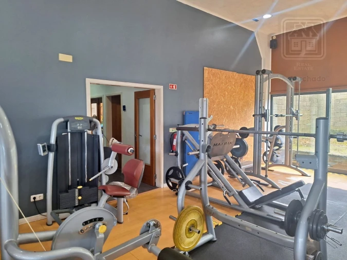 Loja para Venda em Ribeirinha Foto 27