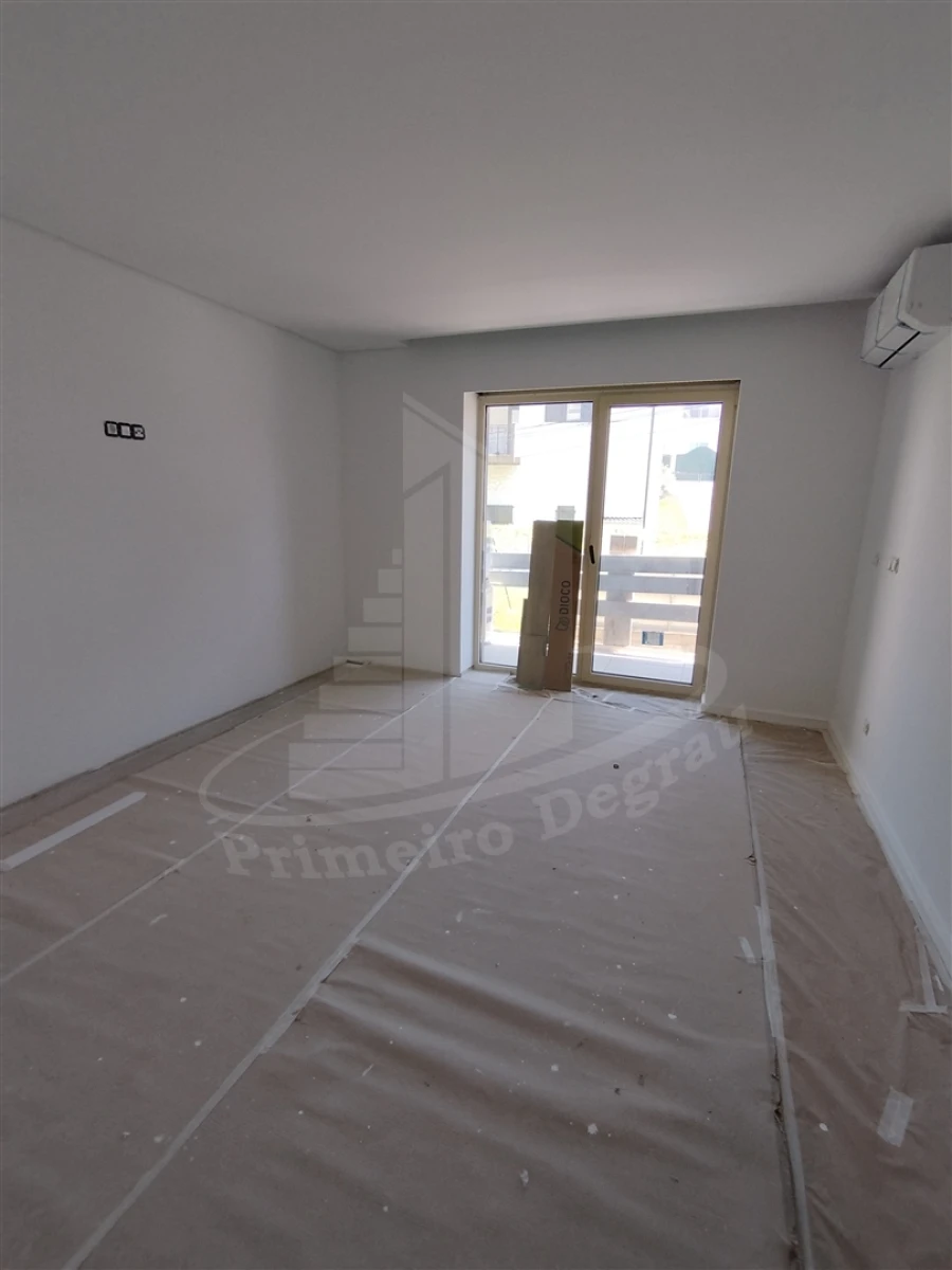 Apartamento T3 para Venda em Real, Dume e Semelhe Foto 9