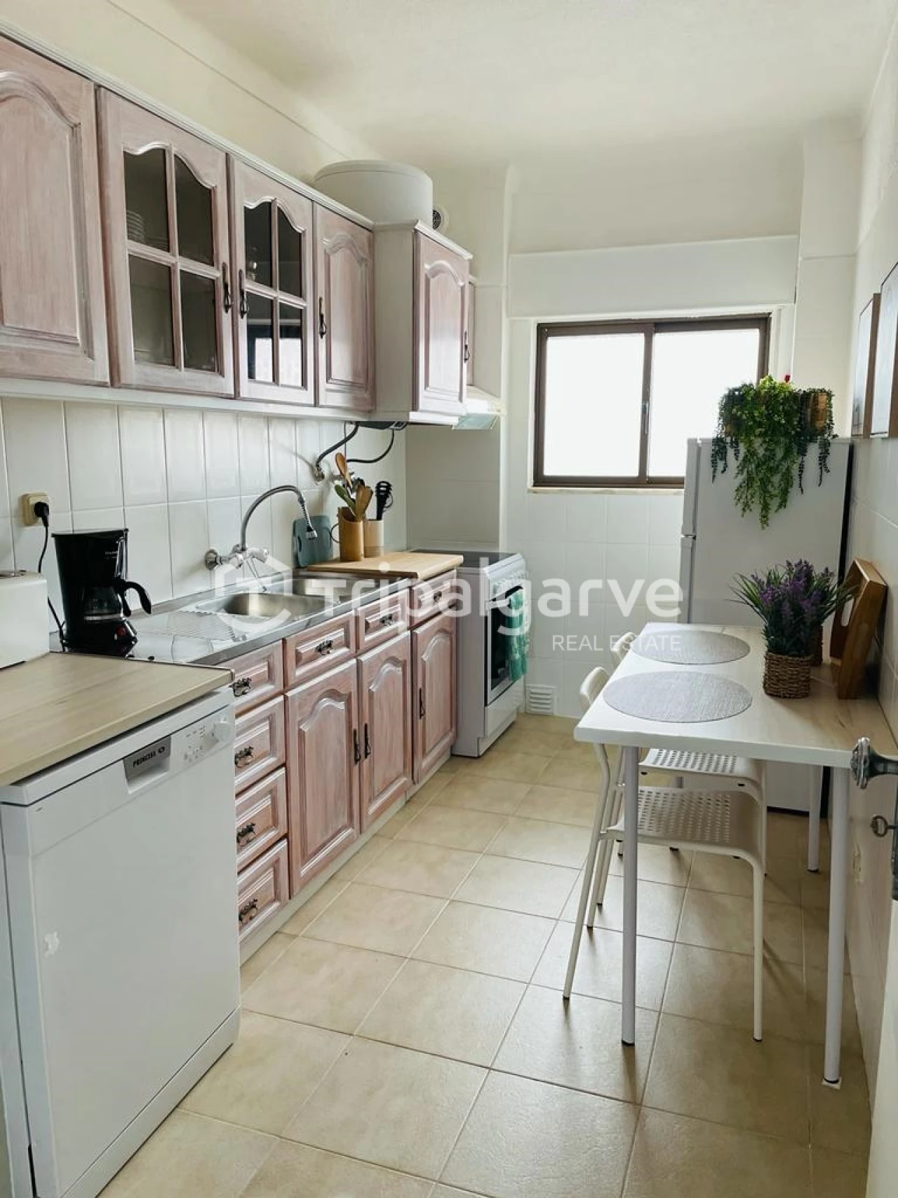 Apartamento T1 para Arrendamento em Albufeira e Olhos de Água Foto 30