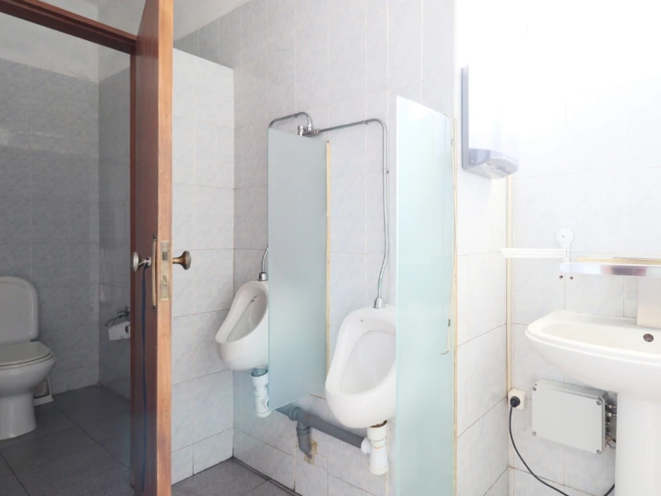 Armazém para Venda em Vila Nova de Famalicão e Calendário Foto 9