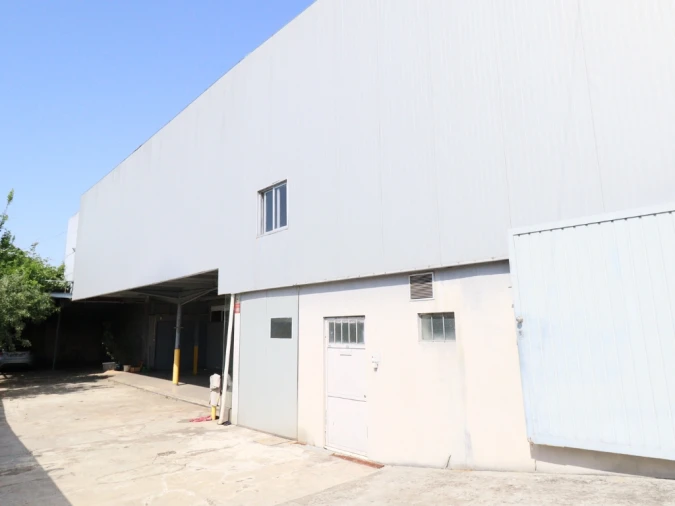 Armazém para Venda em Vila Nova de Famalicão e Calendário Foto 2