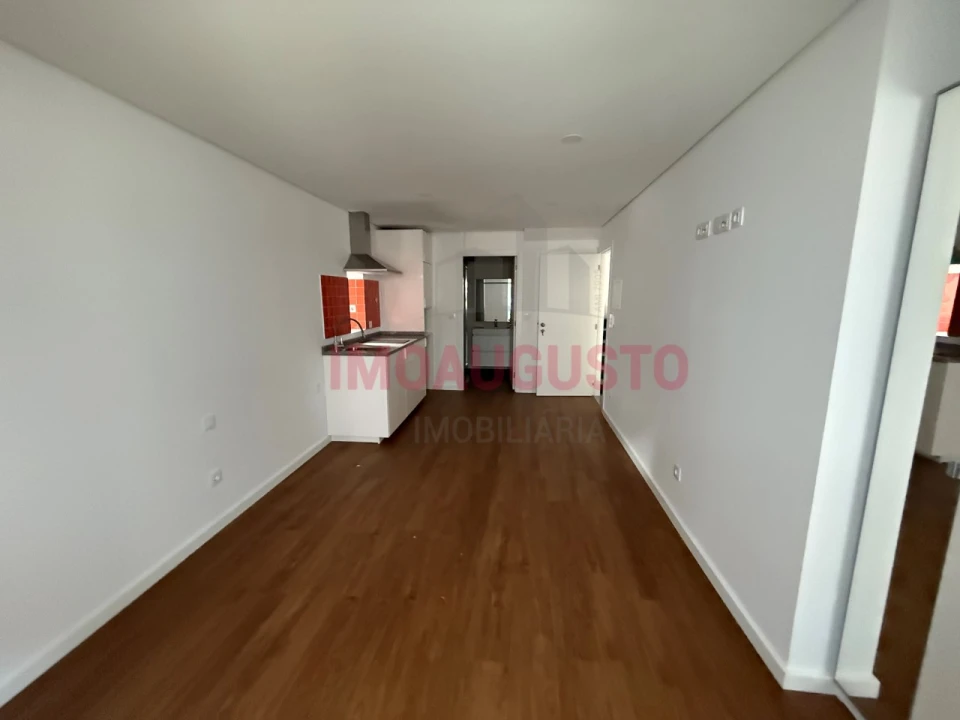 Prédio para Venda em Guarda Foto 15