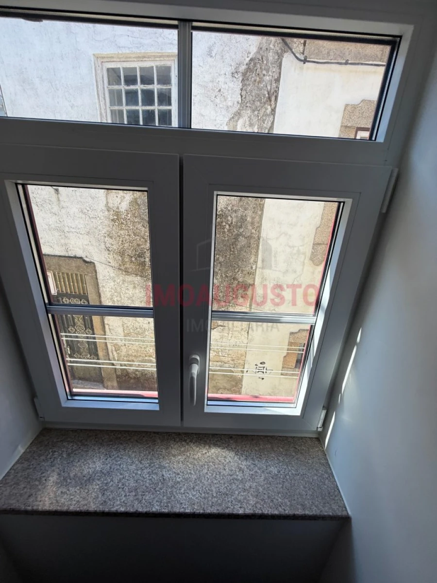 Prédio para Venda em Guarda Foto 14