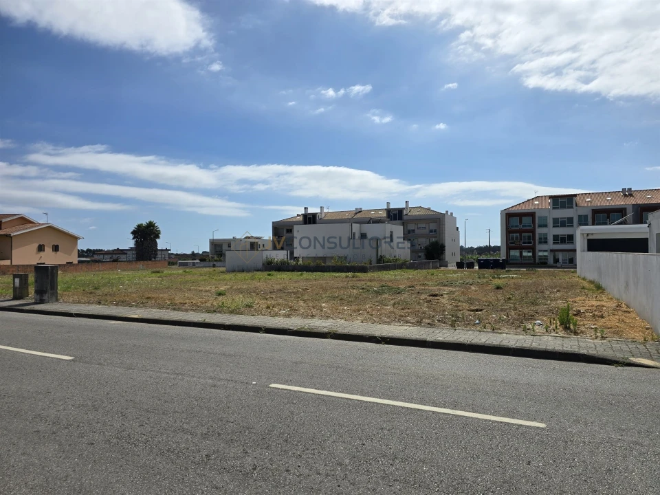 Terreno para Venda em Beduído e Veiros Foto 2