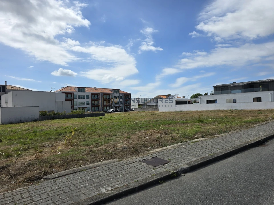 Terreno para Venda em Beduído e Veiros Foto 2