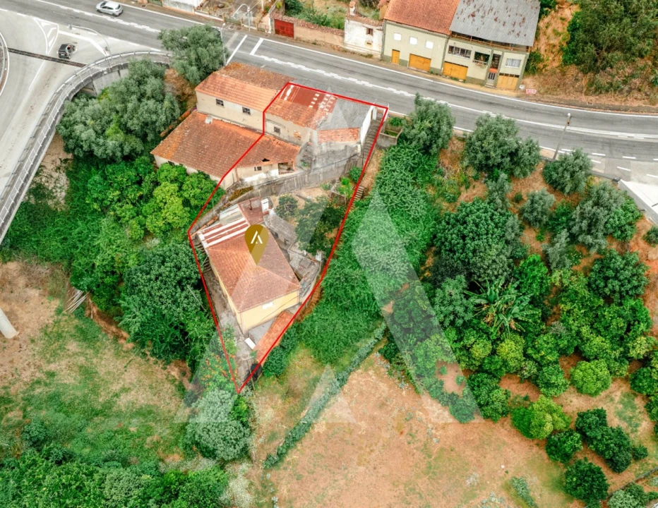 Moradia T3 para Venda em Ceira Foto 1