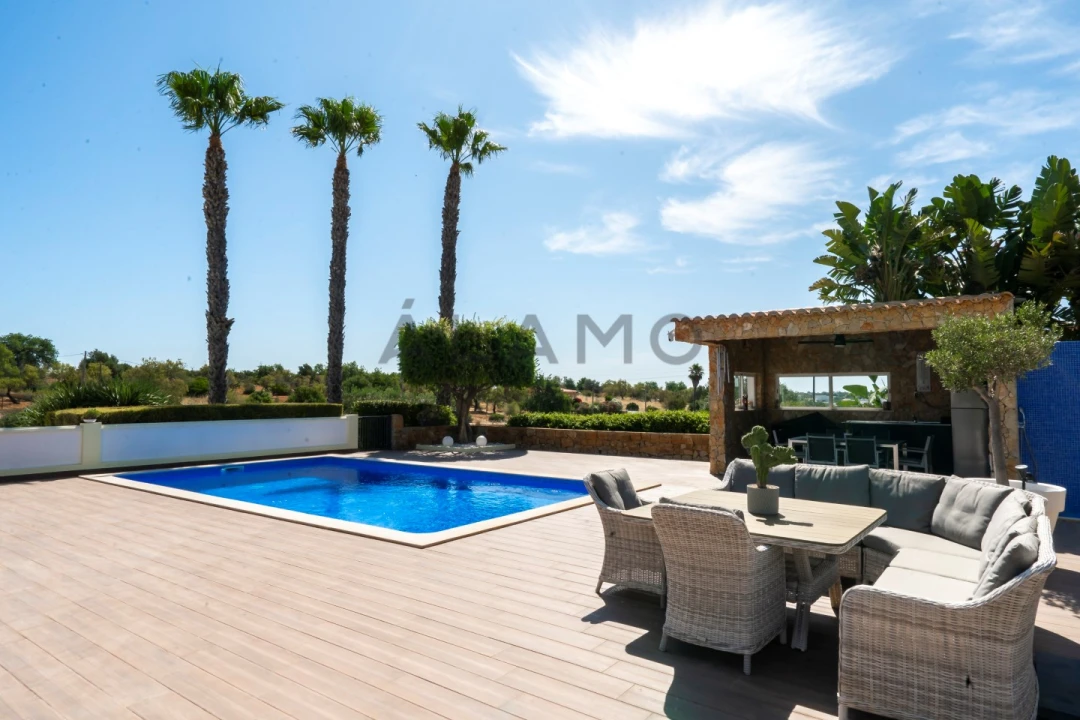 Moradia T5 para Venda em Pechão Foto 21