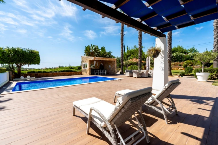 Moradia T5 para Venda em Pechão Foto 26