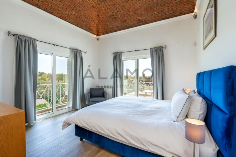 Moradia T5 para Venda em Pechão Foto 34