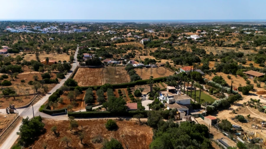 Moradia T5 para Venda em Pechão Foto 44