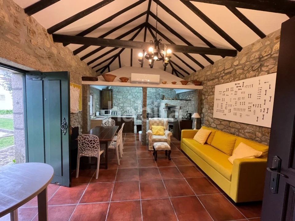 Quinta T8 para Venda em Cossourado Foto 21