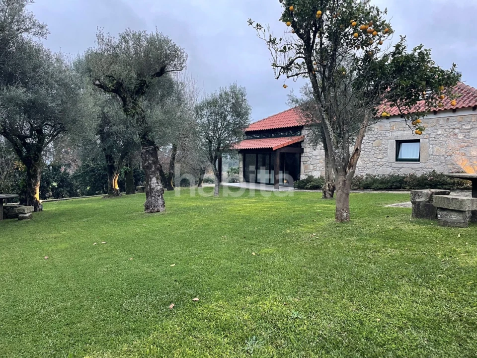 Quinta T8 para Venda em Cossourado Foto 42