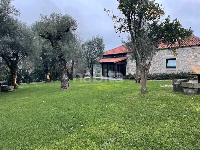 Quinta T8 para Venda em Cossourado Foto 42