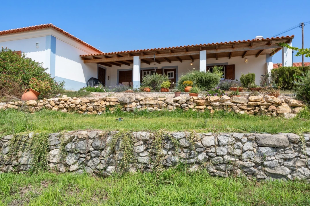 Quinta T3 para Venda em Santiago do Cacém, Santa Cruz e São Bartolomeu da Serra Foto 2