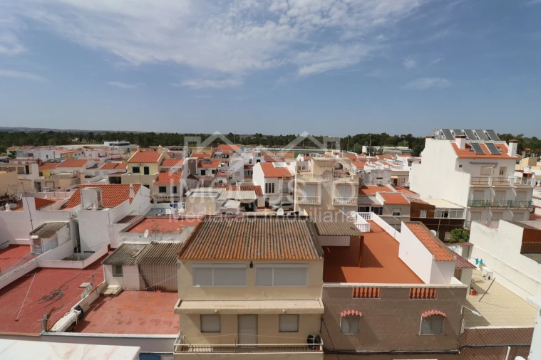 Apartamento T2 para Arrendamento férias em Monte Gordo Foto 24