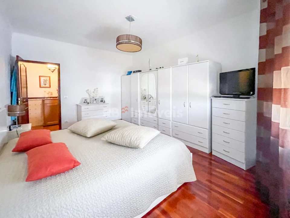 Moradia T3 para Venda em São Facundo e Vale das Mós Foto 4