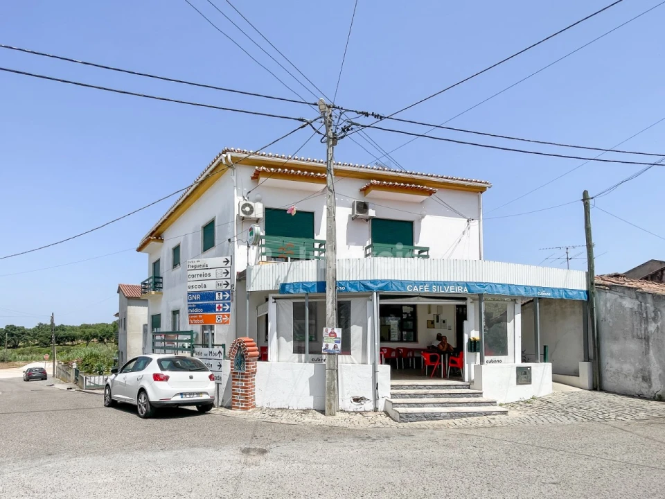 Moradia T3 para Venda em São Facundo e Vale das Mós Foto 1