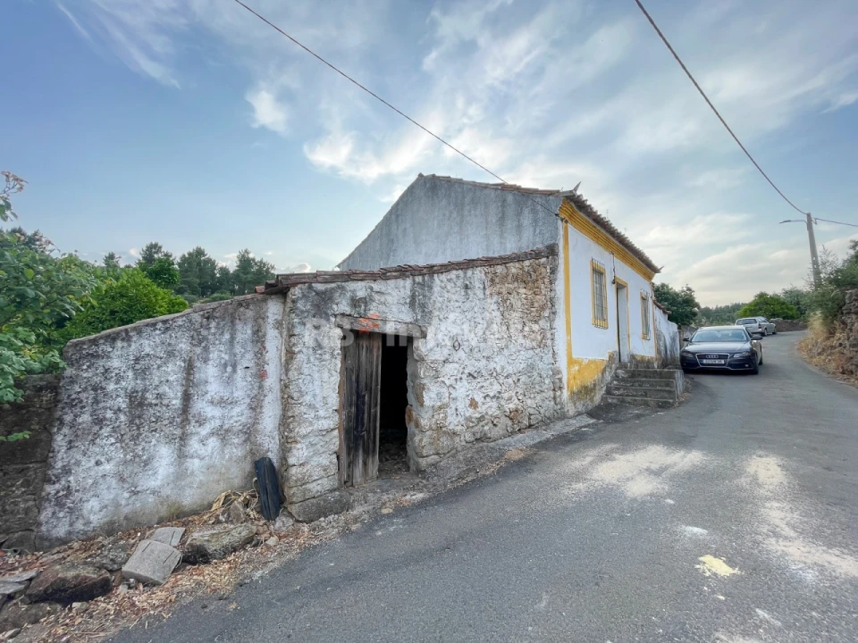 Moradia T3 para Venda em Envendos Foto 8