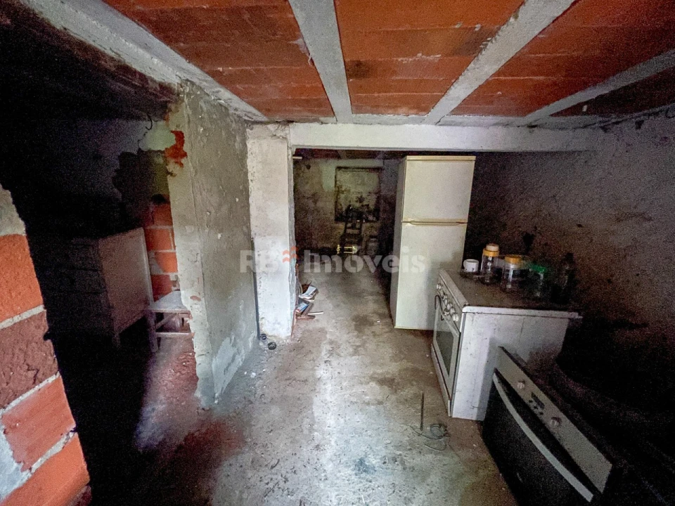 Moradia T3 para Venda em Envendos Foto 31