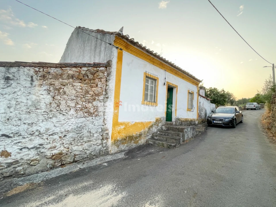 Moradia T3 para Venda em Envendos Foto 2