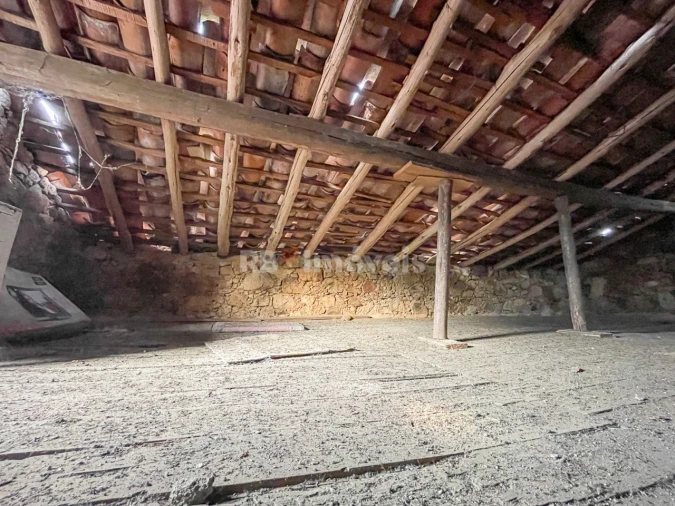 Moradia T3 para Venda em Envendos Foto 21